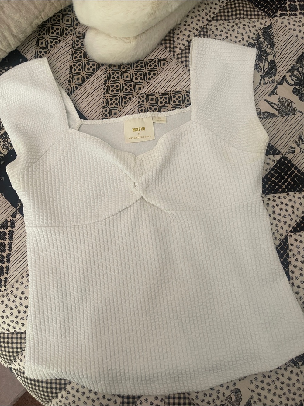 Anthropologie- Maeve White Textured Sweetheart Cap-Sleeve Top